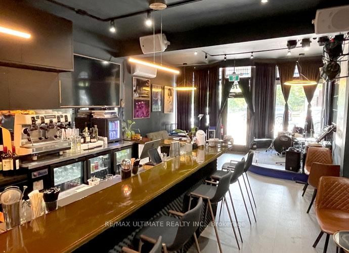 1078 Queen St W, Toronto, M6J 1H8 | Image 3