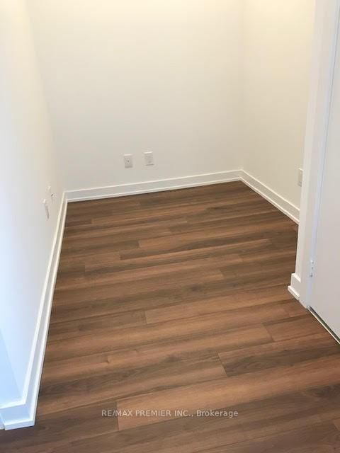 Room1