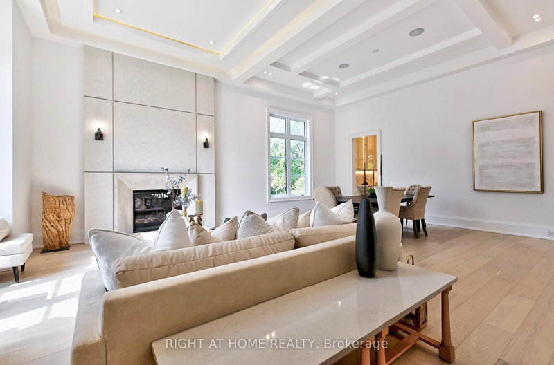 27 Hurlingham Cres, Toronto, M3B 2P9 | Image 3