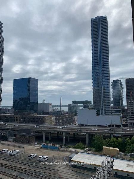 1107 - 1 The Esplanade