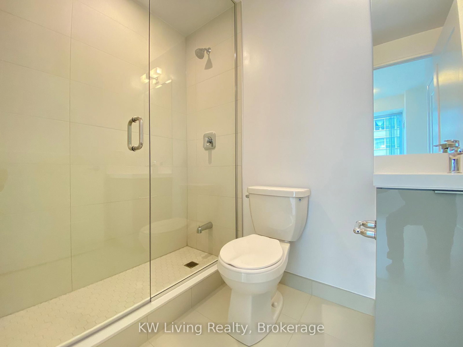 25 Holly Street, Unit 1104 - Photo 20