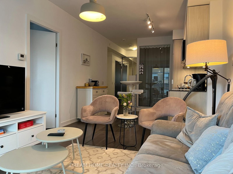 306 - 609 Avenue Rd, Toronto, M4V 2K3 | Image 3