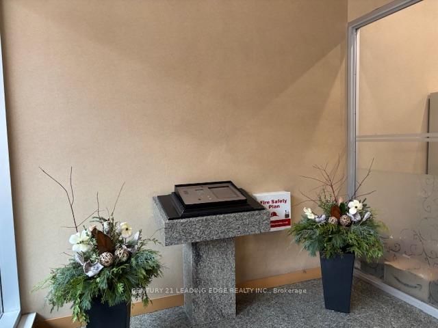 1110 - 43 Eglington Ave E, Toronto, M4P 1A2 | Image 2