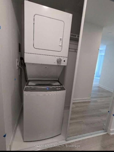 Unit 1706 — 238 Simcoe Street — photo 6