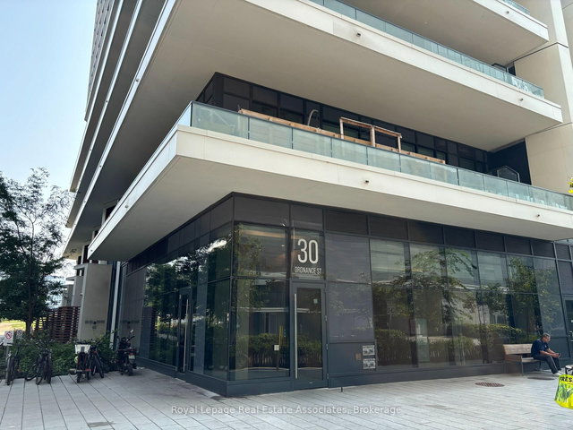 1208 - 30 Ordnance Street