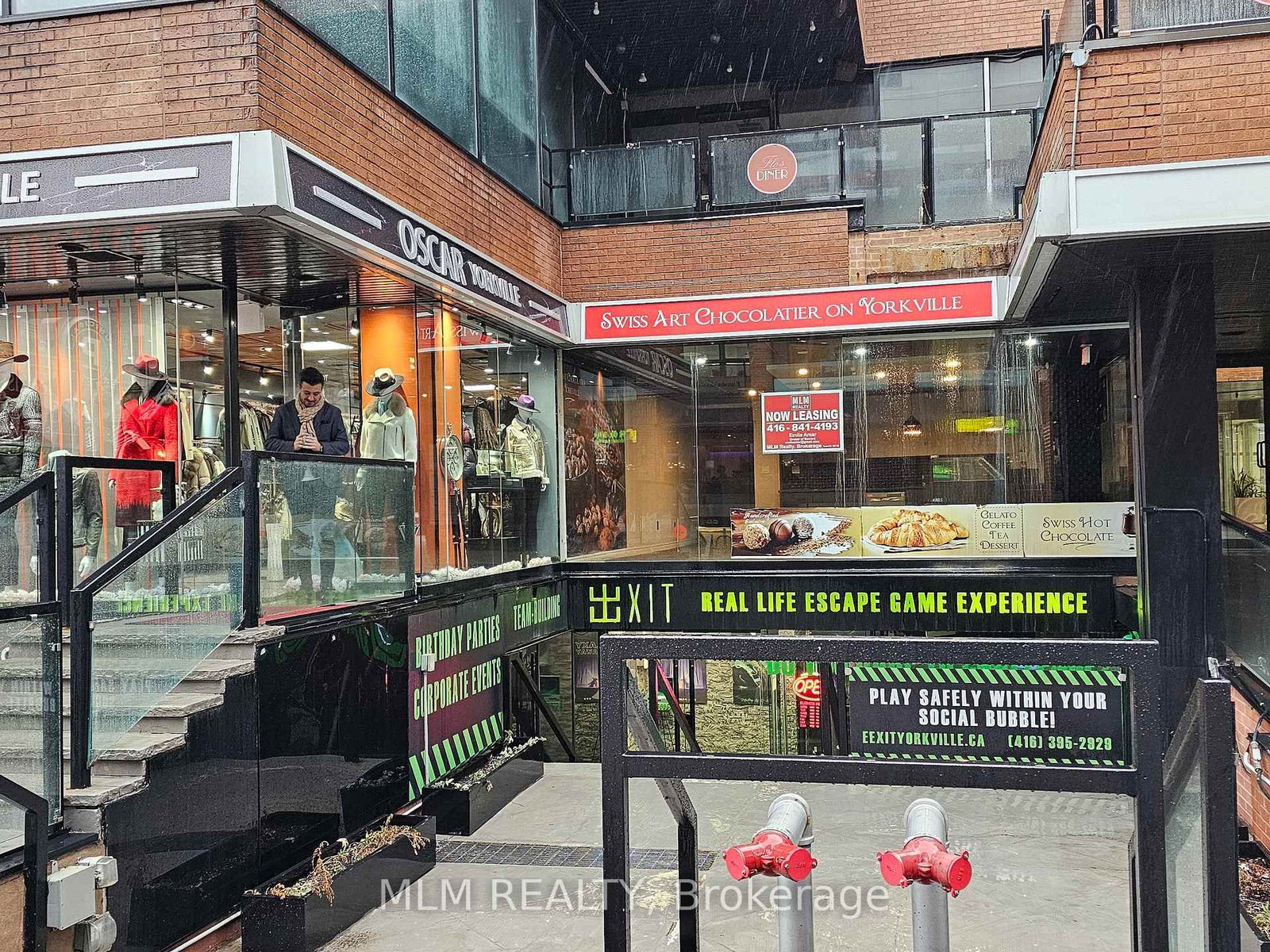 70 Yorkville Avenue, Unit MR2