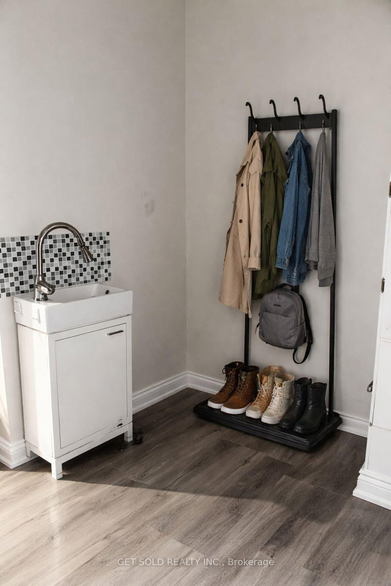 355 - 4750 Yonge St, Toronto, M2N 0J6 | Image 3