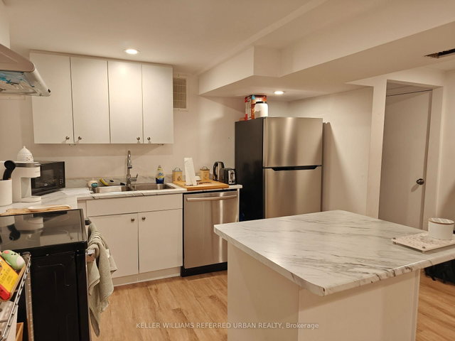 Lower - 67 Fortrose Crescent