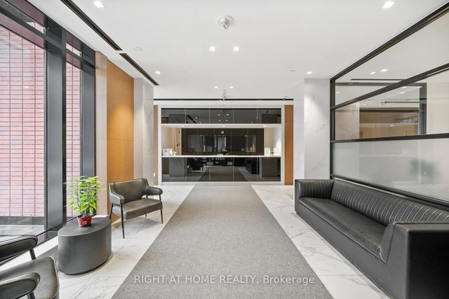 607 - 8 Tippett Road