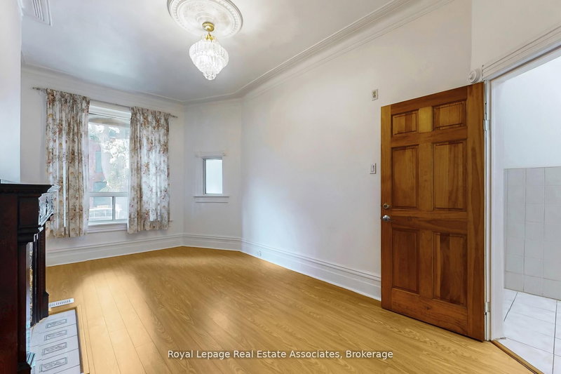 143 Seaton St, Toronto, M5A 2T2 | Image 3