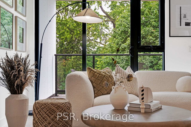 PH410 - 200 Keewatin Avenue