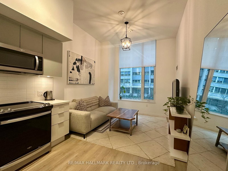 214 - 50 Dunfield Ave, Toronto, M4S 0E4 | Image 3