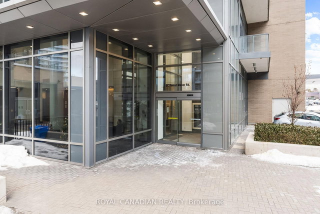 1010 - 56 Forest Manor Road