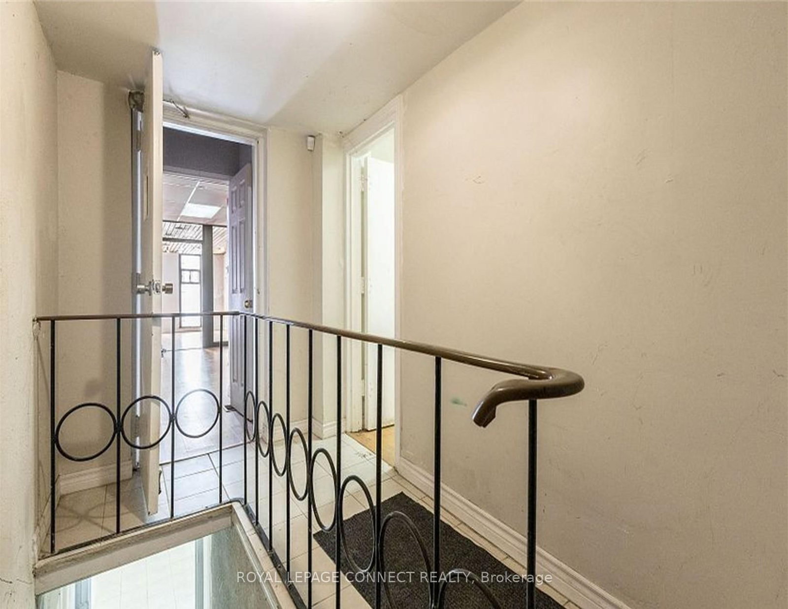 1105 Bathurst Street - Photo 15