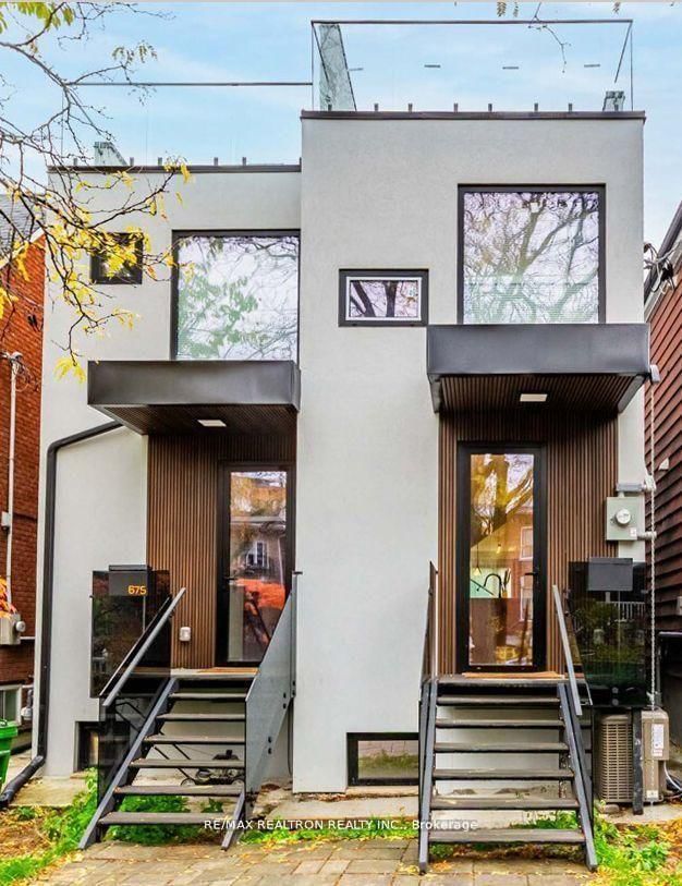 673 Crawford St, Toronto, M6G 3K1 | Image 2