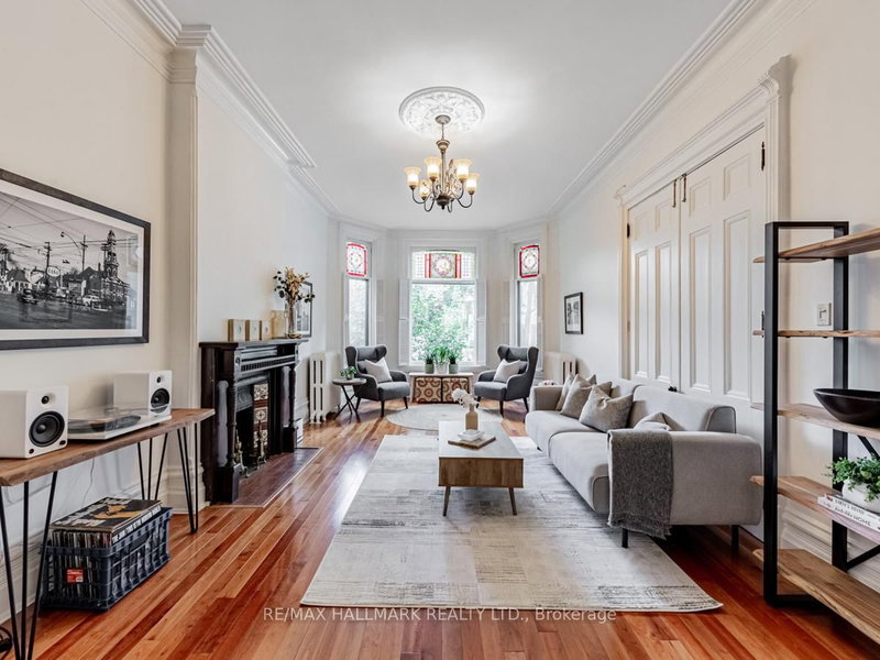 50 Rose Ave, Toronto, M4X 1N9 | Image 3