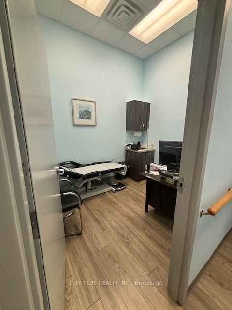 4773 Yonge Street, Unit 4B - Photo 5