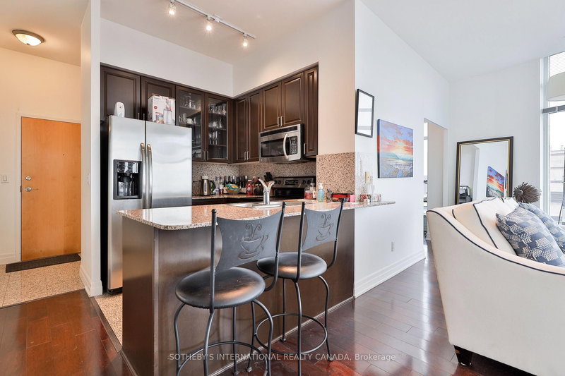 Ph 201 - 8 Scollard St, Toronto, M5R 1E9 | Image 2