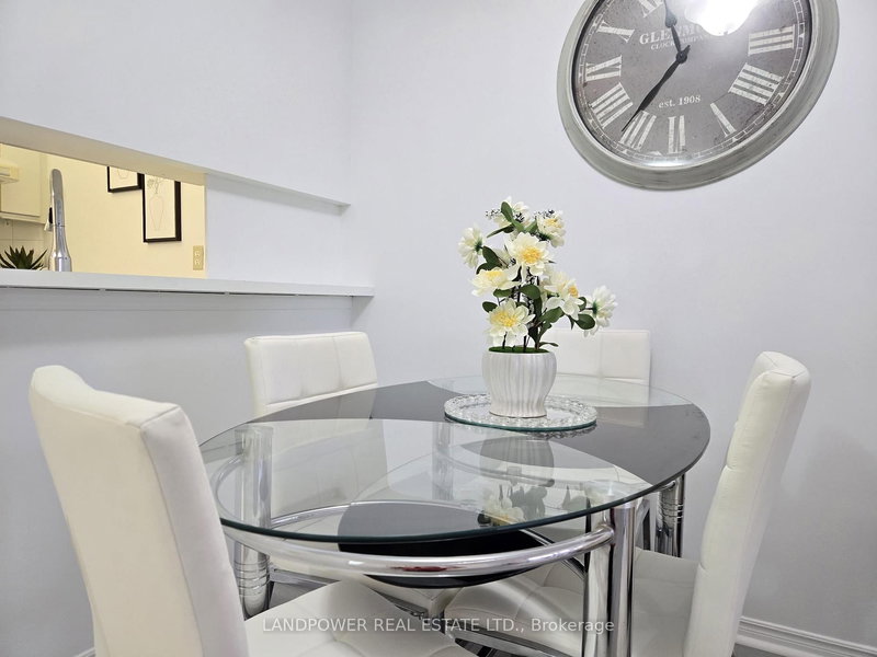 1106 - 7 Bishop Ave, Toronto, M2M 4J4 | Image 3