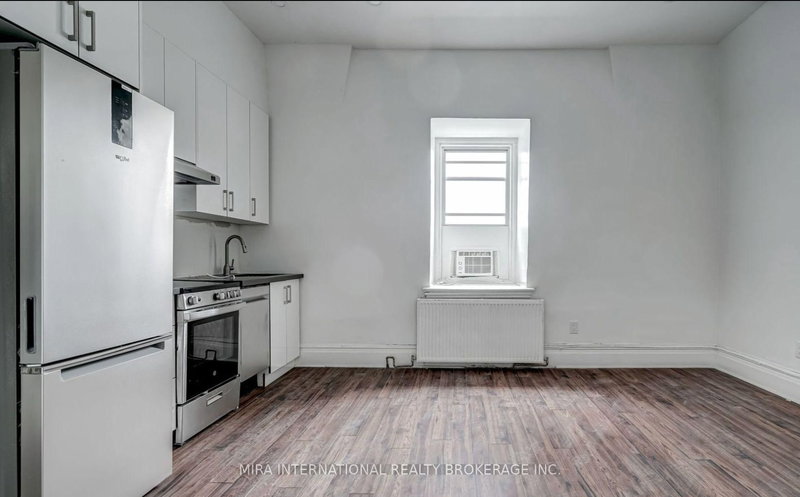 301 - 180 Sherbourne St, Toronto, M5A 2R7 | Image 3