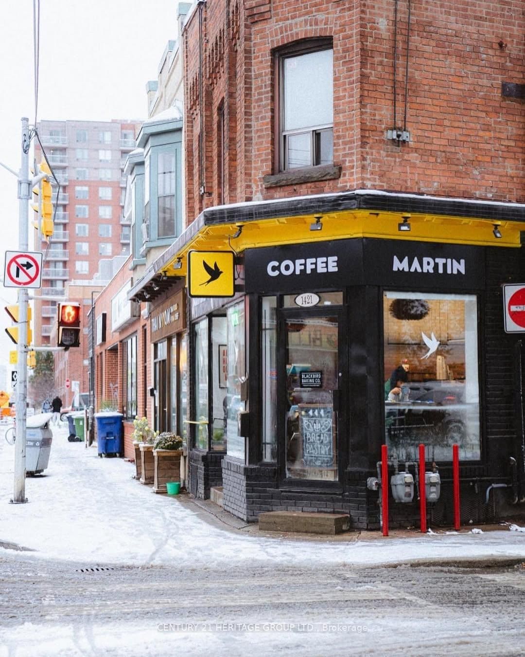 1421 Bloor Street W - Photo 2