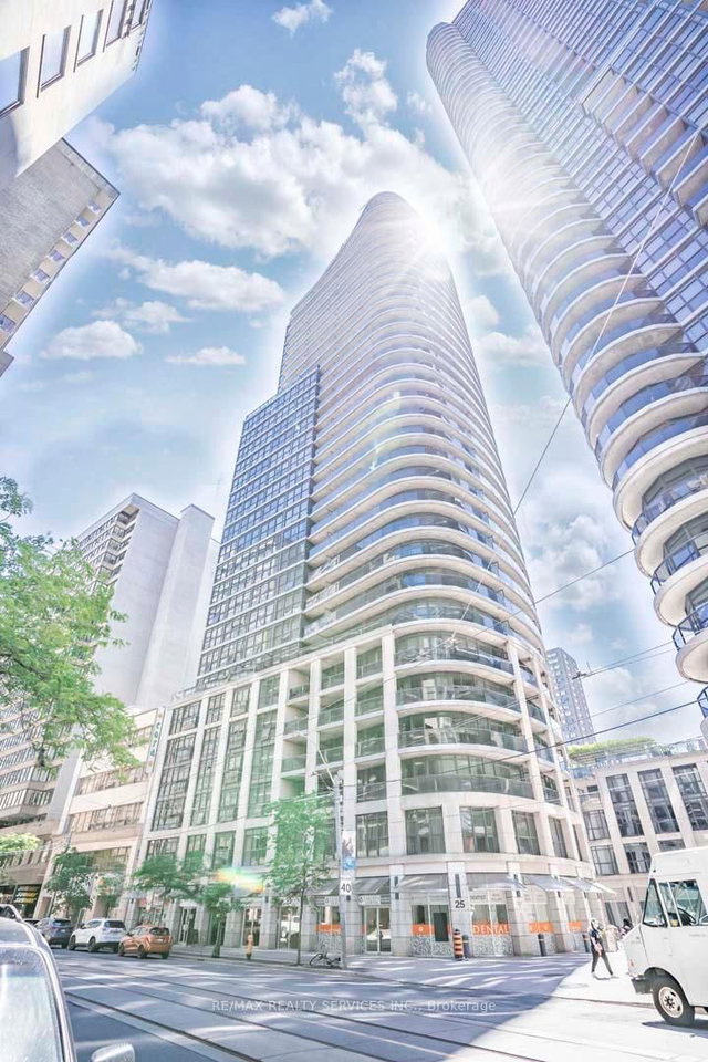 2402 - 25 Carlton Street