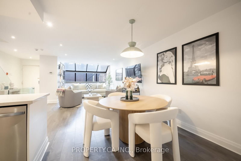 A5 - 142 Pears Ave, Toronto, M5R 1T2 | Image 3