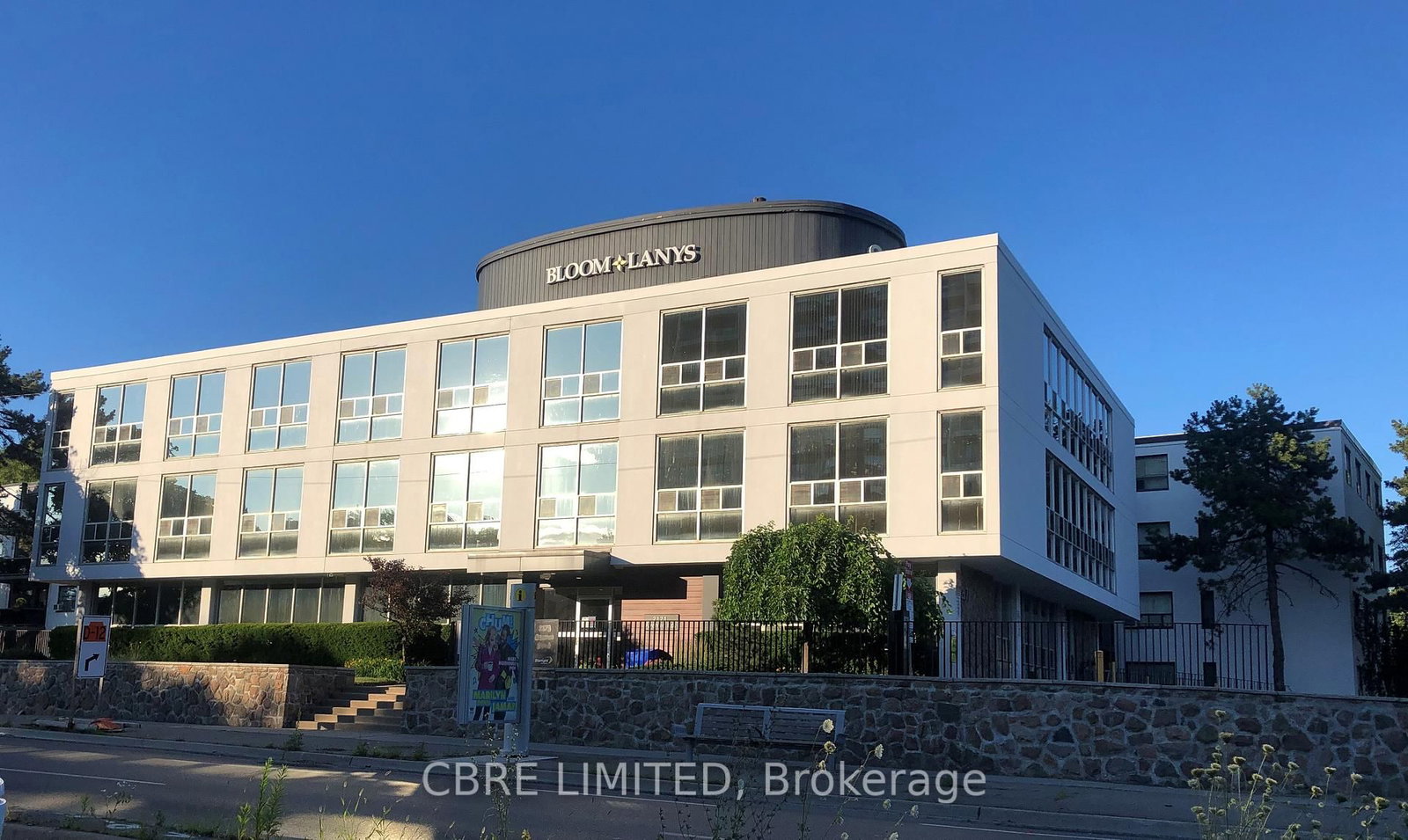 2171 Avenue Road, Unit Unit 105