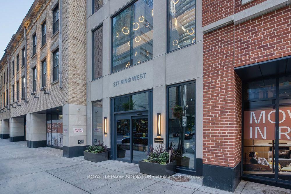 327 king Street W, Unit 1408 - Photo 20