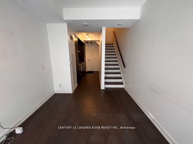 N105 - 455 Front Street E