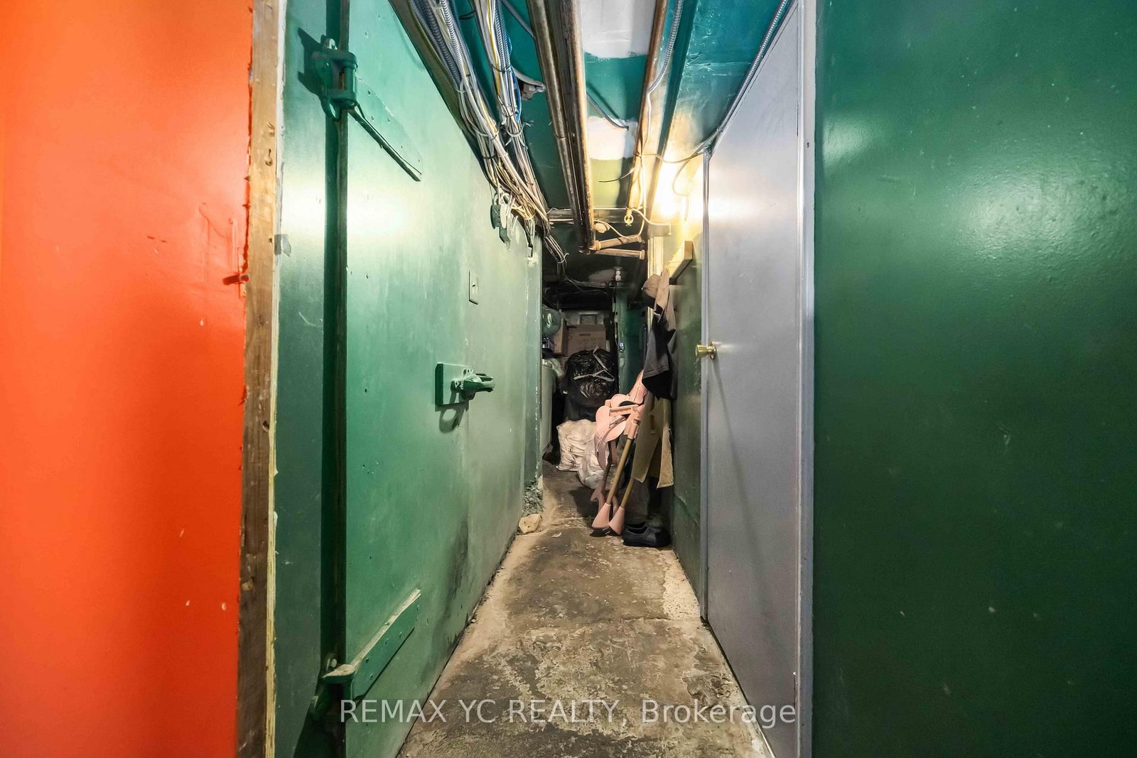 646 Queen Street W - Photo 20