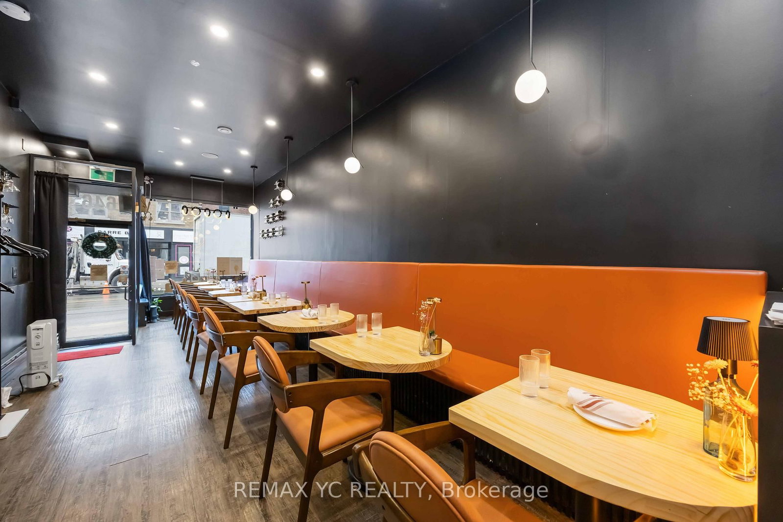 646 Queen Street W - Photo 5