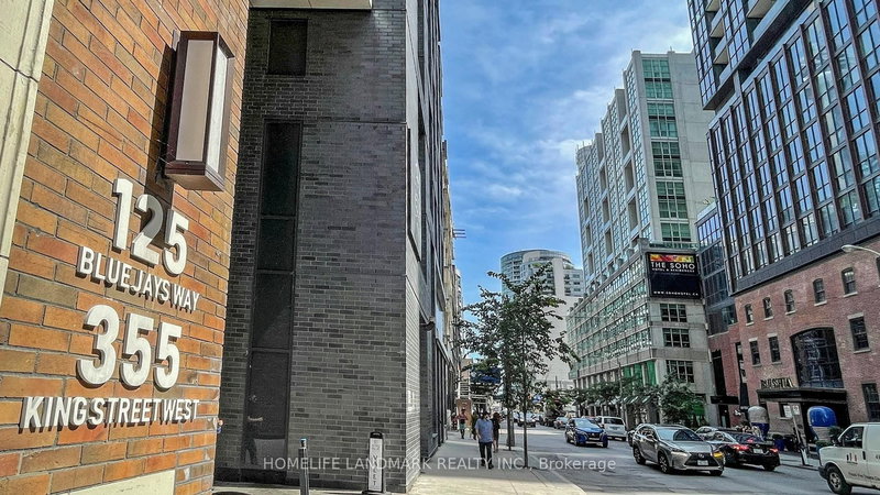 1902 - 125 Blue Jays Way, Toronto, M5V 0N5 | Image 2