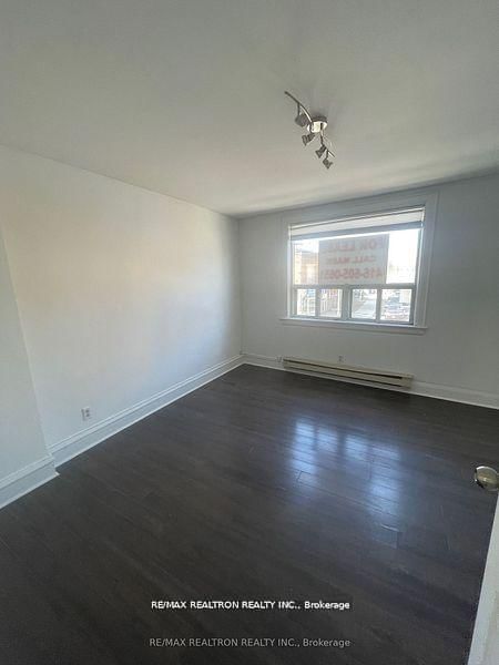 3331A Yonge St E, Toronto, M4N 2L9 | Image 2