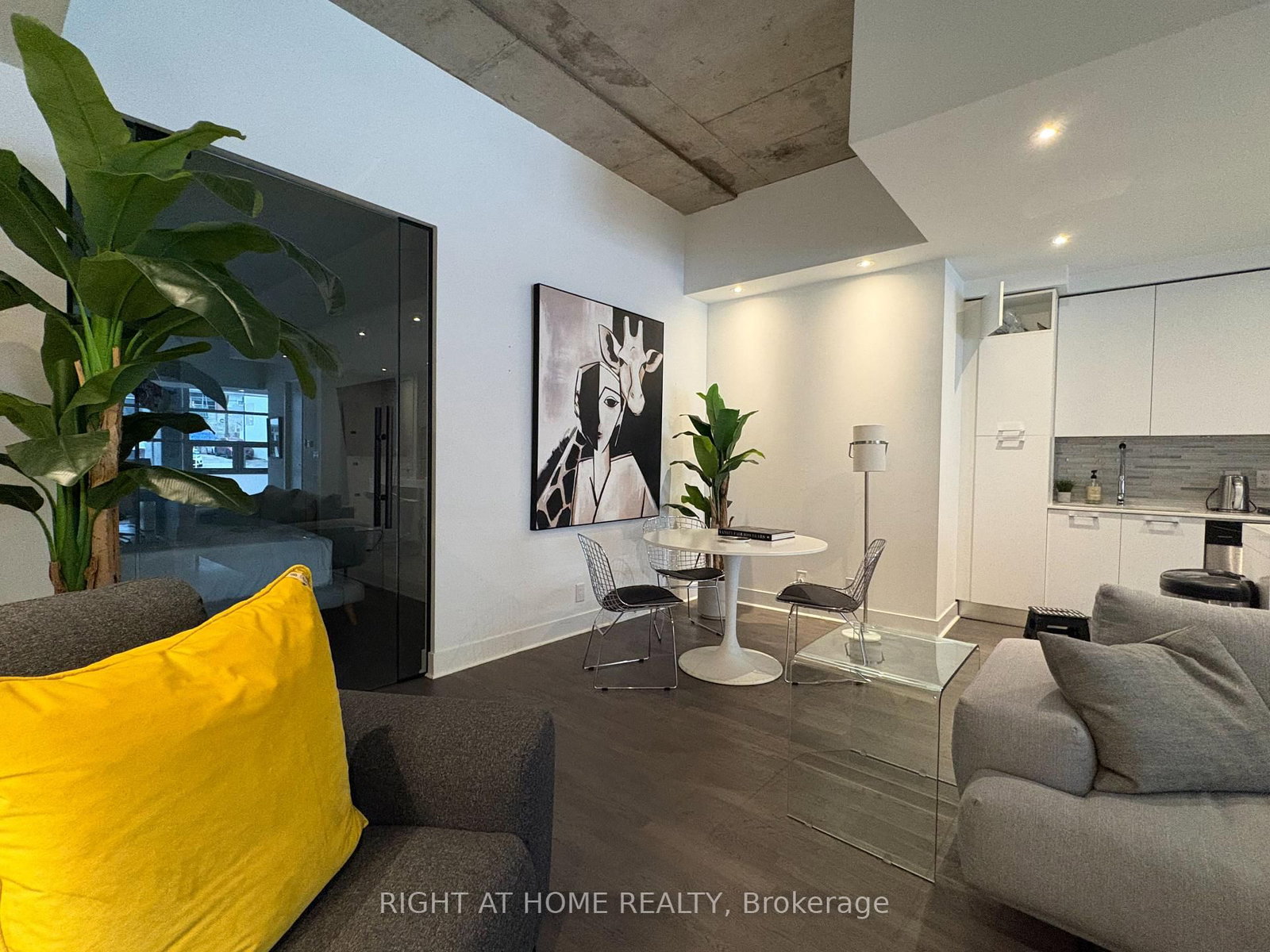 399 Adelaide Street W, Unit 104 - Photo 17