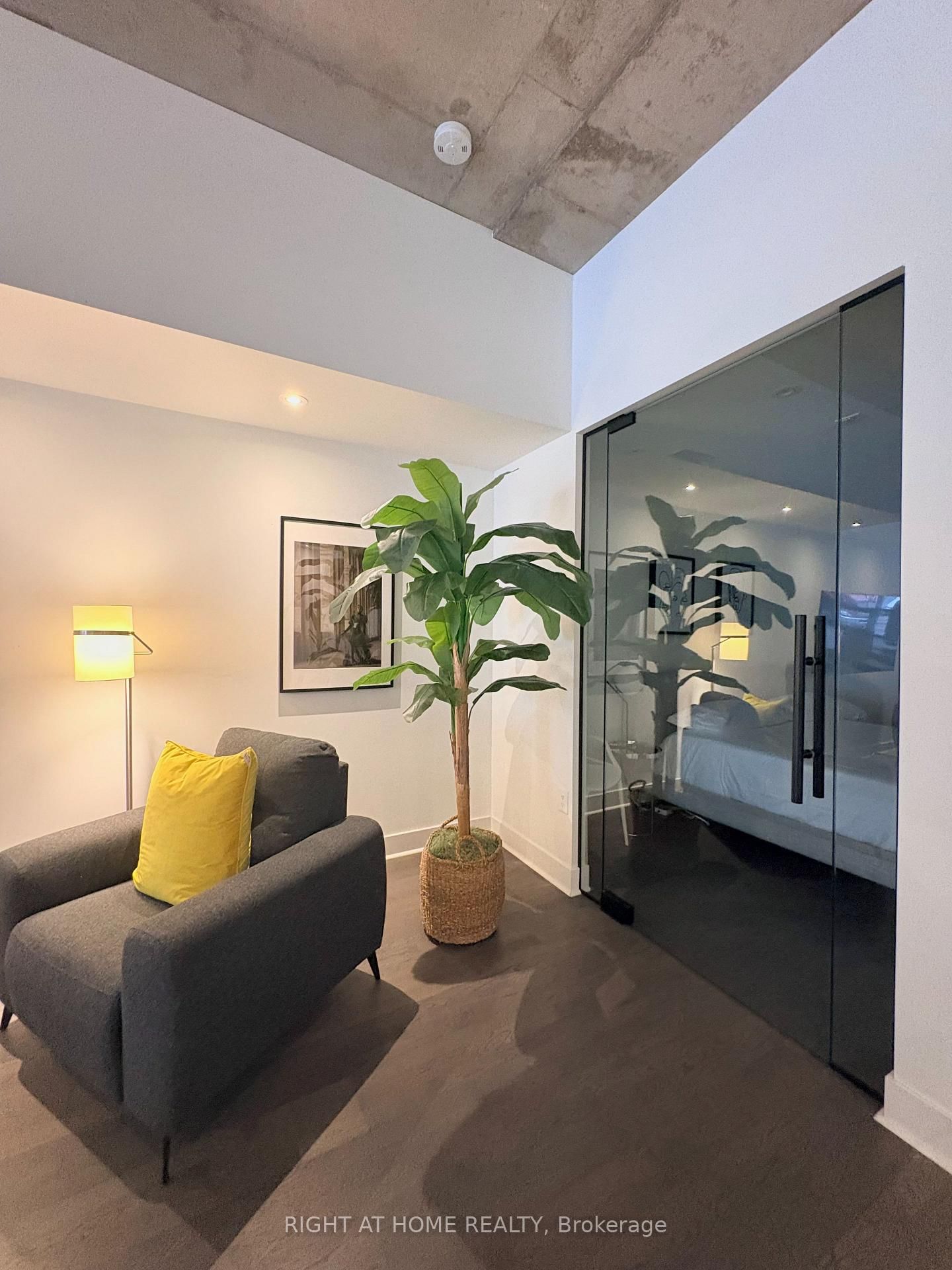 399 Adelaide Street W, Unit 104 - Photo 20