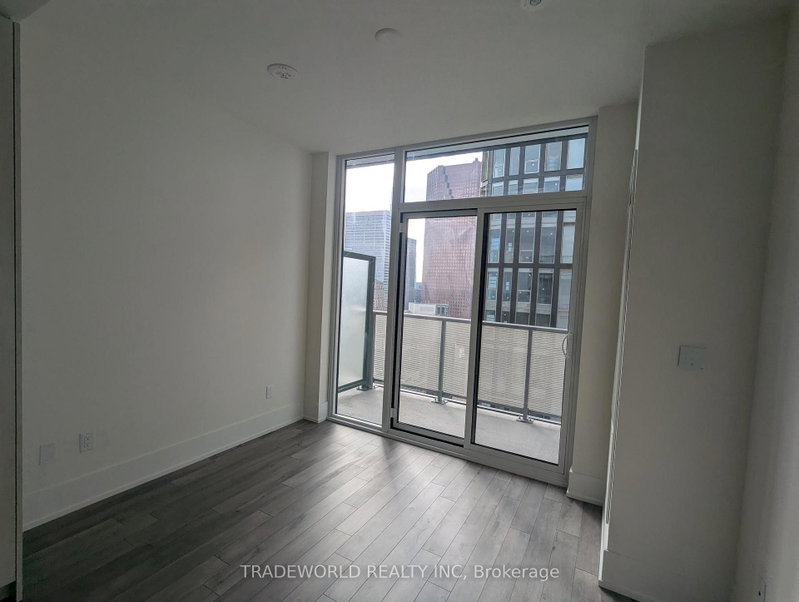 Room2