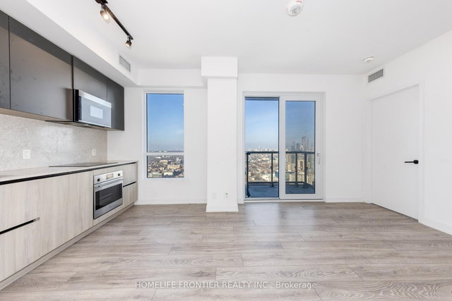 4702 - 108 Peter Street