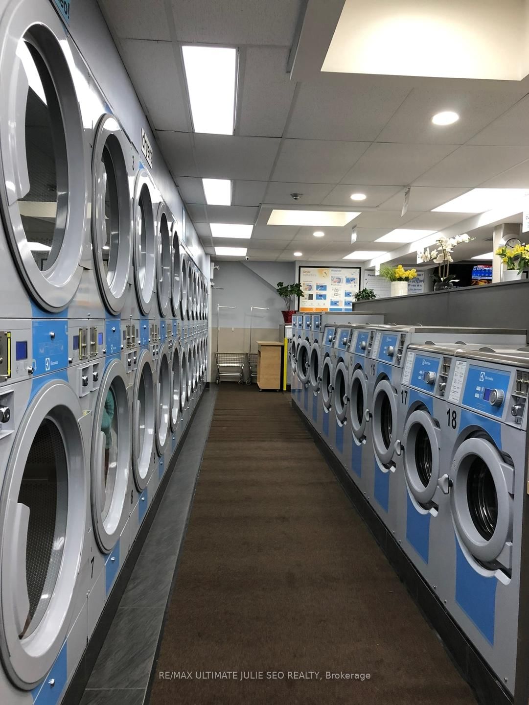 172 Harbord Street - Photo 4