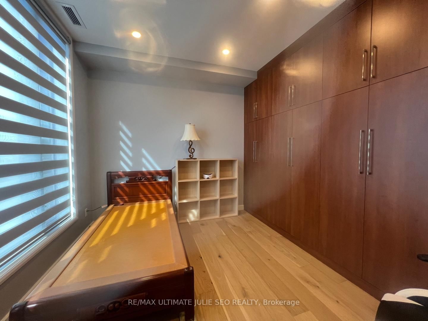 172 Harbord Street - Photo 7