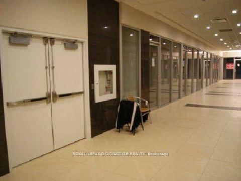 384 Yonge Street, Unit 98 - Photo 2