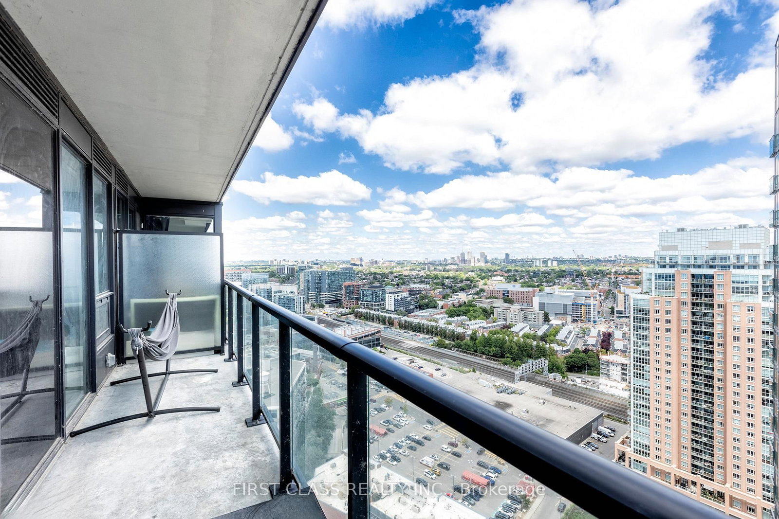 135 East Liberty Street • #2606 • Toronto, ON photo 15