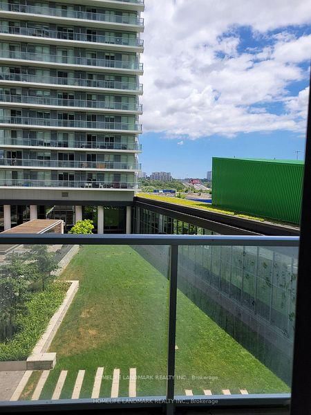 208 - 115 Mcmahon Drive