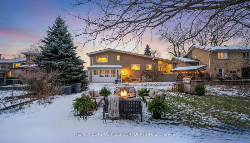 333 Pleasant Ave, Toronto, M2R 2R3 | Image 2