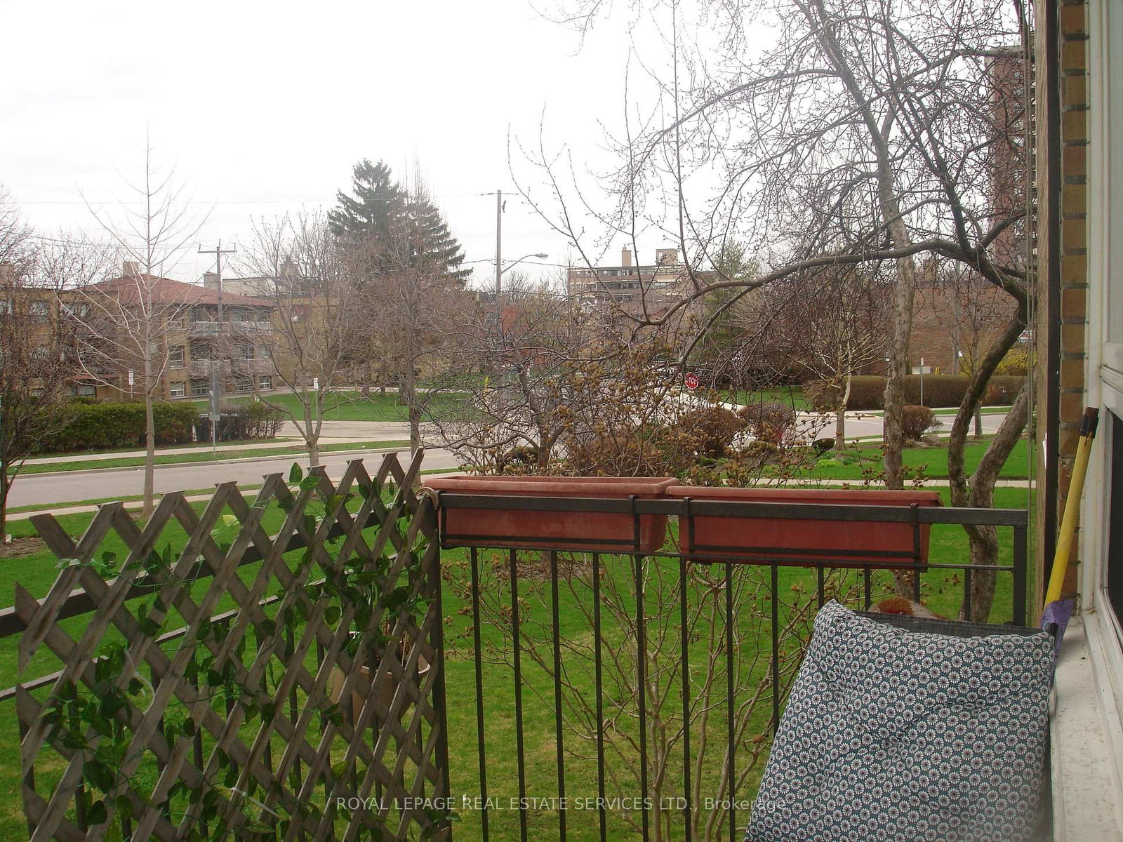 57 Neptune Drive, Unit 101 - Photo 11