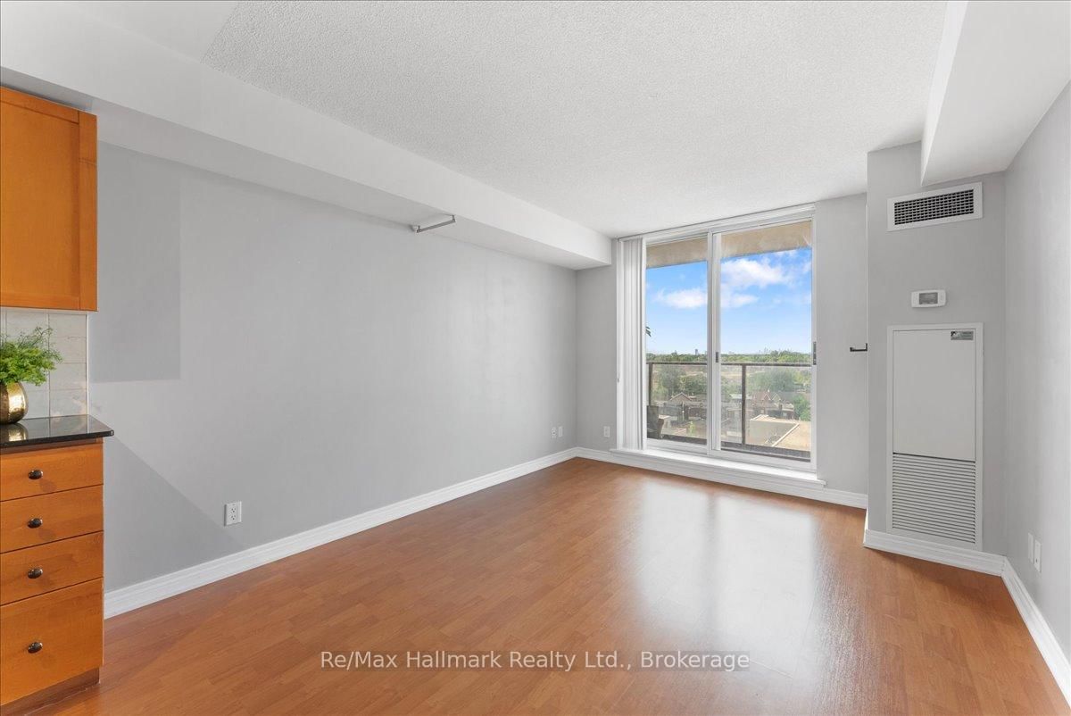 1369 W Bloor Street • #910 • Toronto, ON photo 10