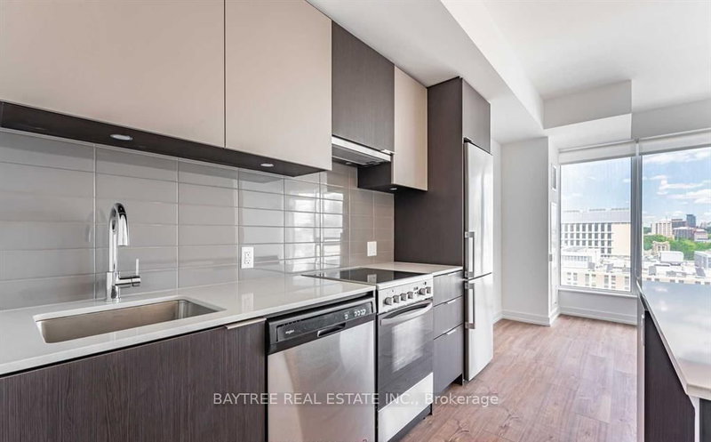 2606 - 203 College St W, Toronto, M5T 0C8 | Image 2