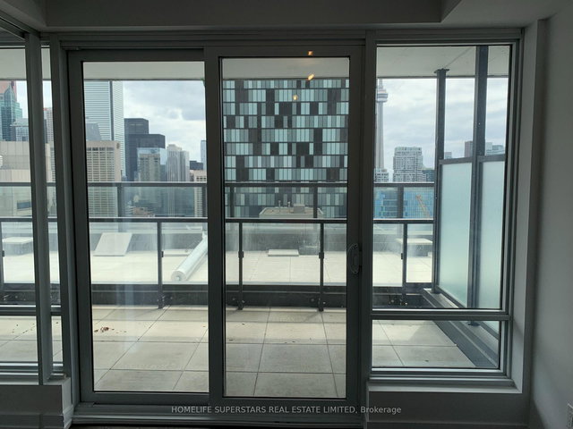 2008 - 488 University Avenue NW NW