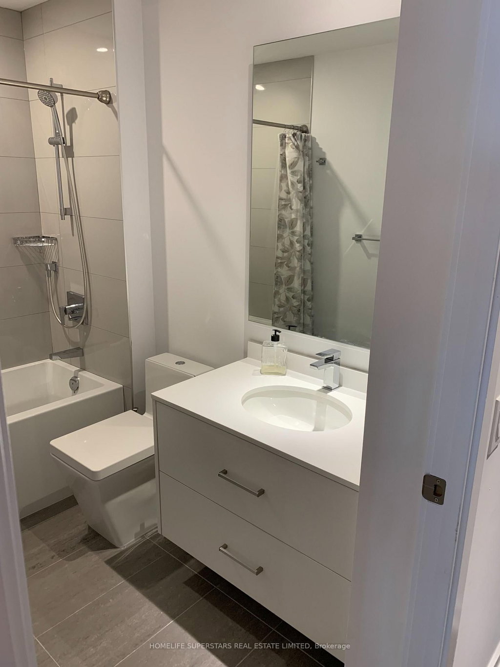2008 - 488 University Avenue NW NW 5