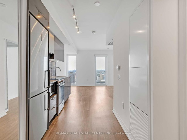 4709 - 251 Jarvis Street